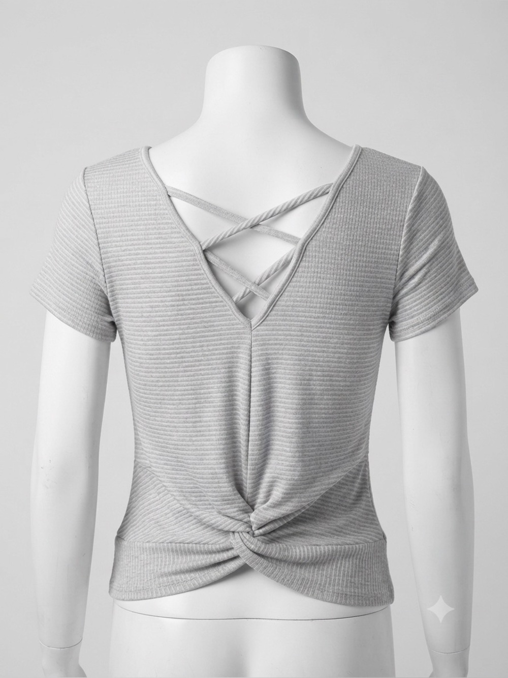 NWT Buckle Daytrip Striped Strappy Twist Front Top Size M Sky Gray